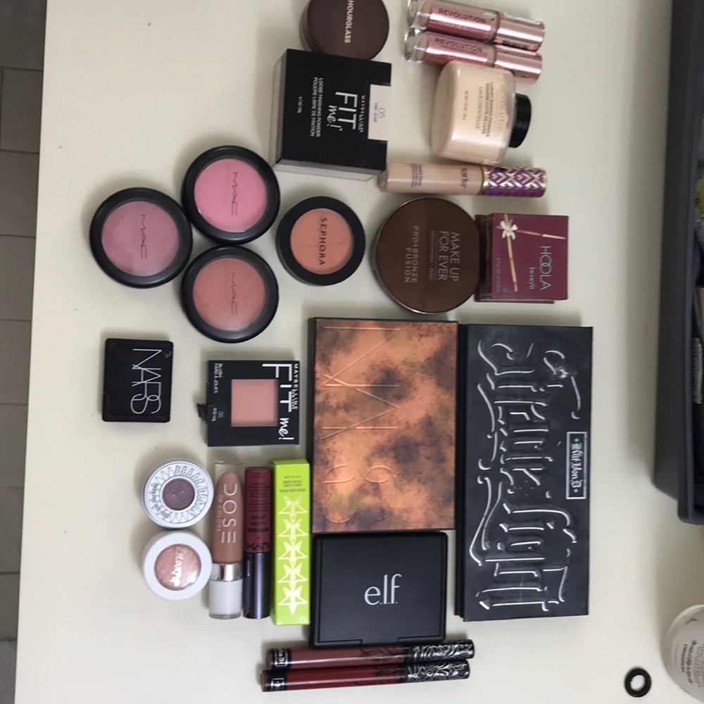 Huge Makeup Bundle